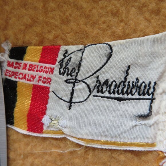 Vintage Belgian Made Acrylic Blanket Gold Tone Queen Satin Trim by The Broadway - Picture 5 of 12